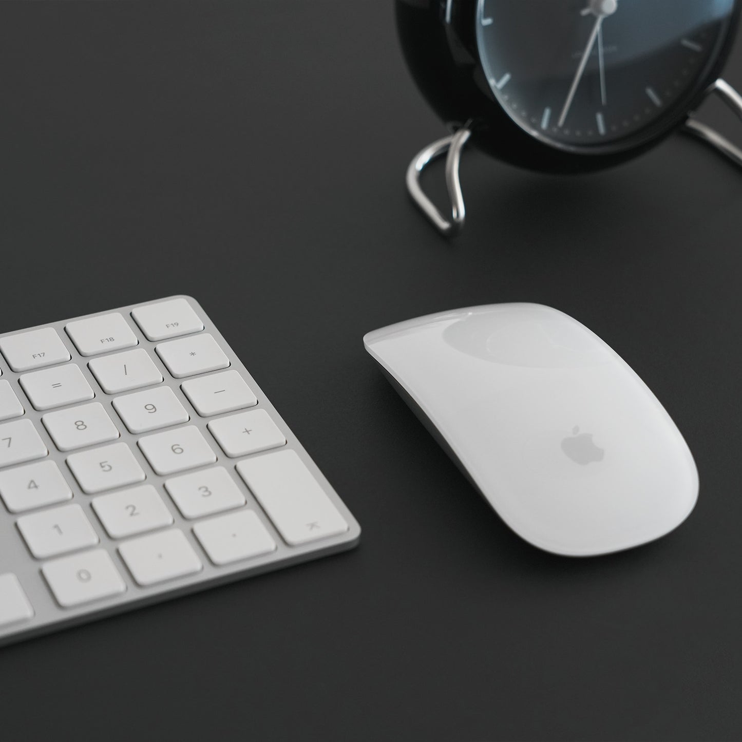 KOROMO table top / Black Linoleum